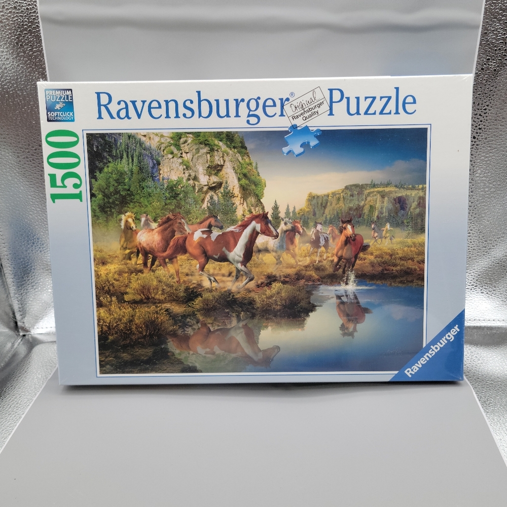 Ravensburger Wild Horses by Roberta Wesley 1500 Pcs
